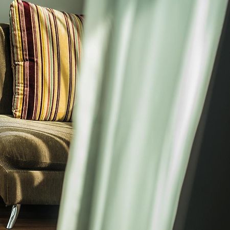 סי ראצ'ה Winner Sriracha Serviced Apartment מראה חיצוני תמונה